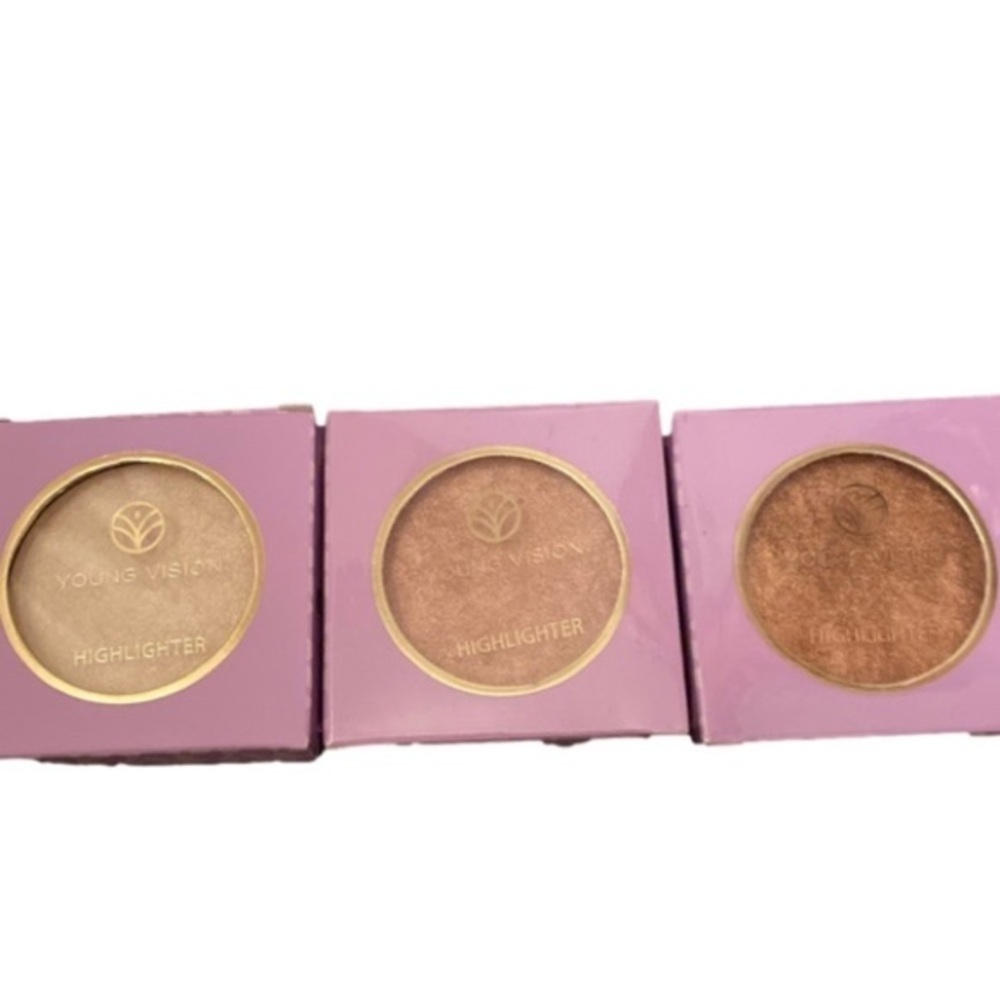 3 Colour Highlighter Large Pan New in package. Pigmented